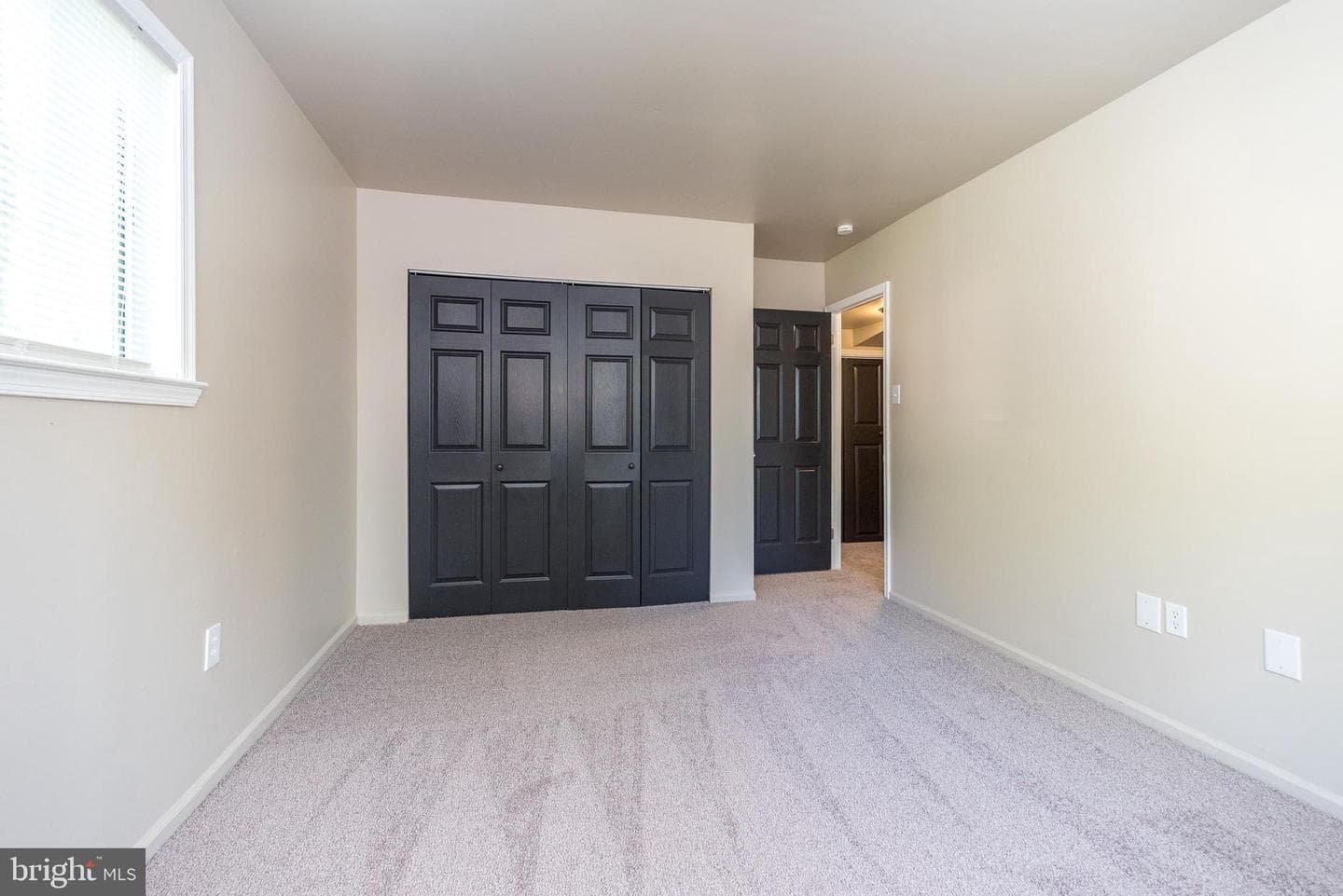 1 Kittery Court photo 19