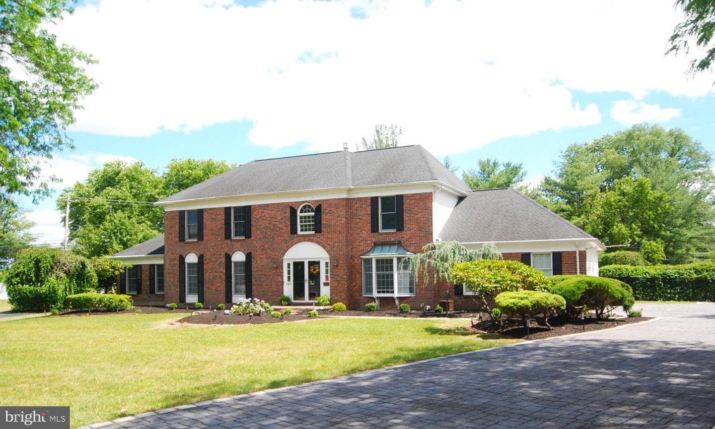 255 Pintail Ct, Langhorne
