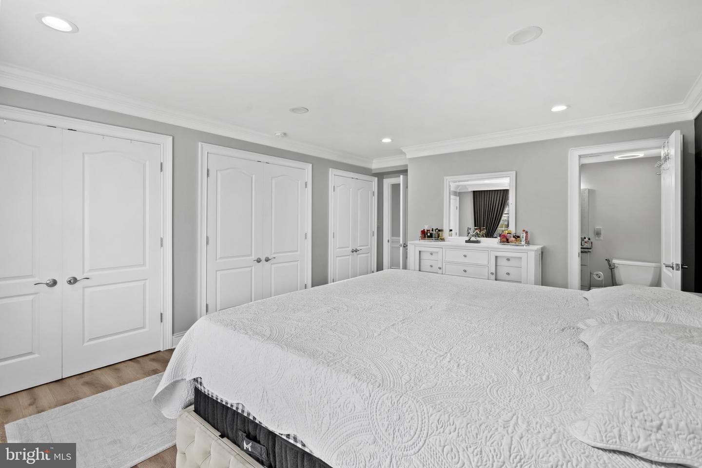 57 Rust Hill Road photo 17