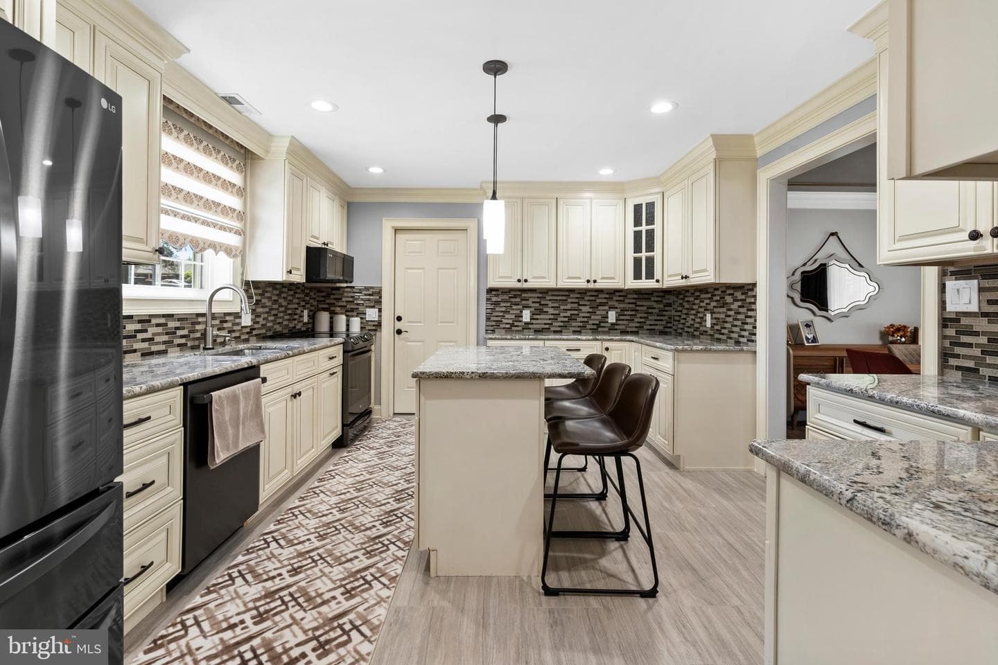 57 Rust Hill Road photo 8