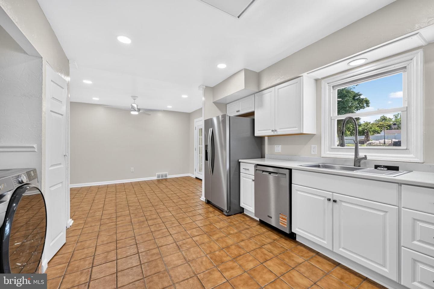 11 Williams Lane photo 17