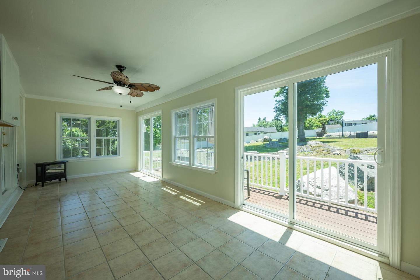 11 Williams Lane photo 23