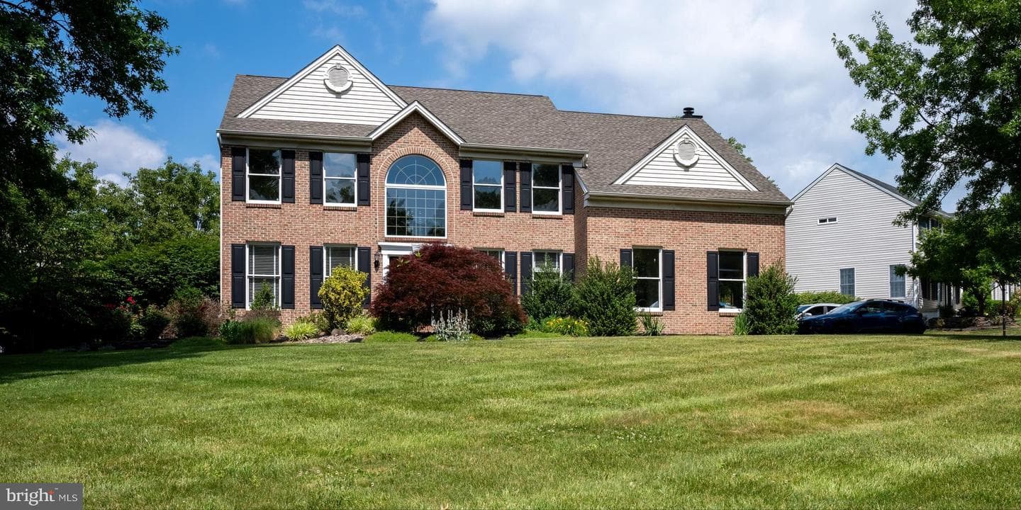 4502 Scenic View Circle, Doylestown