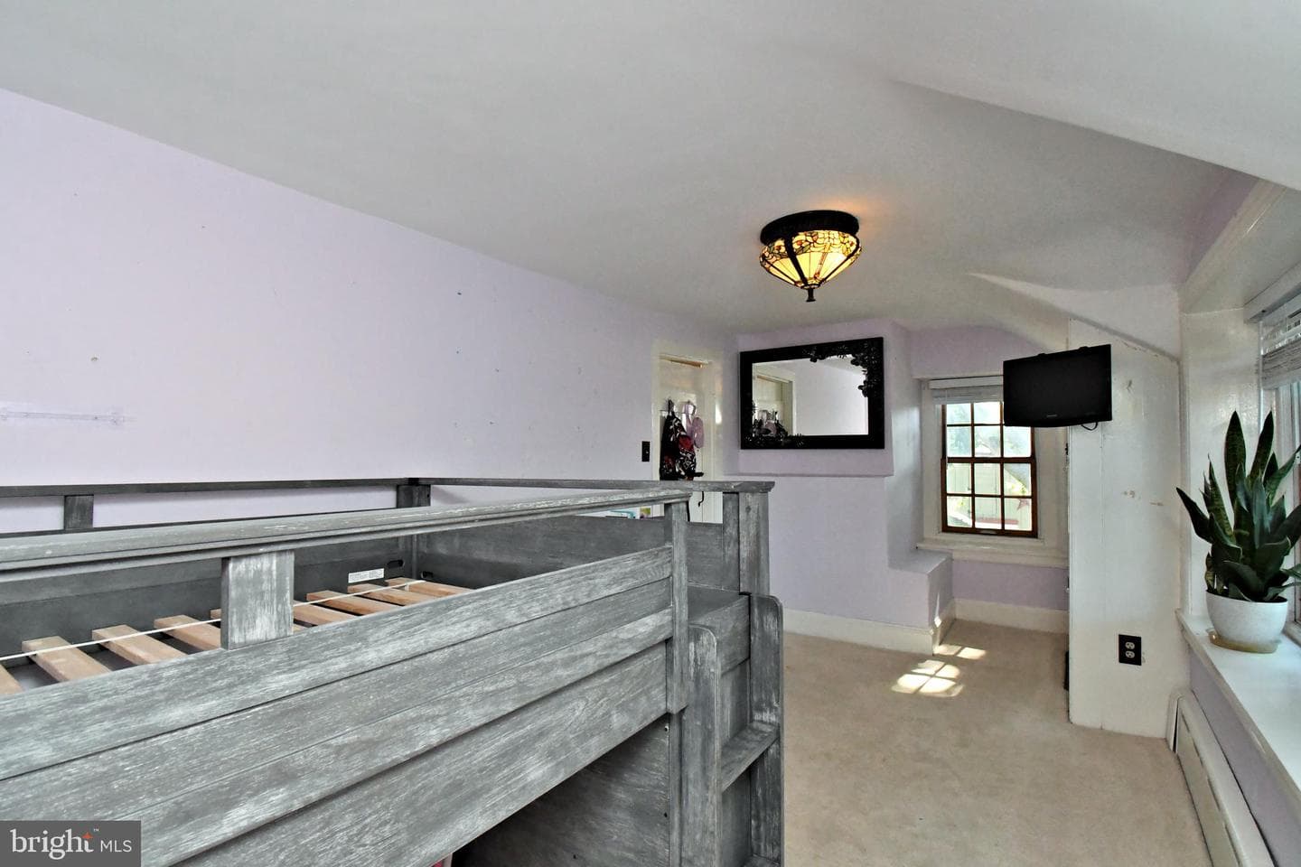 381 Holland Road photo 25