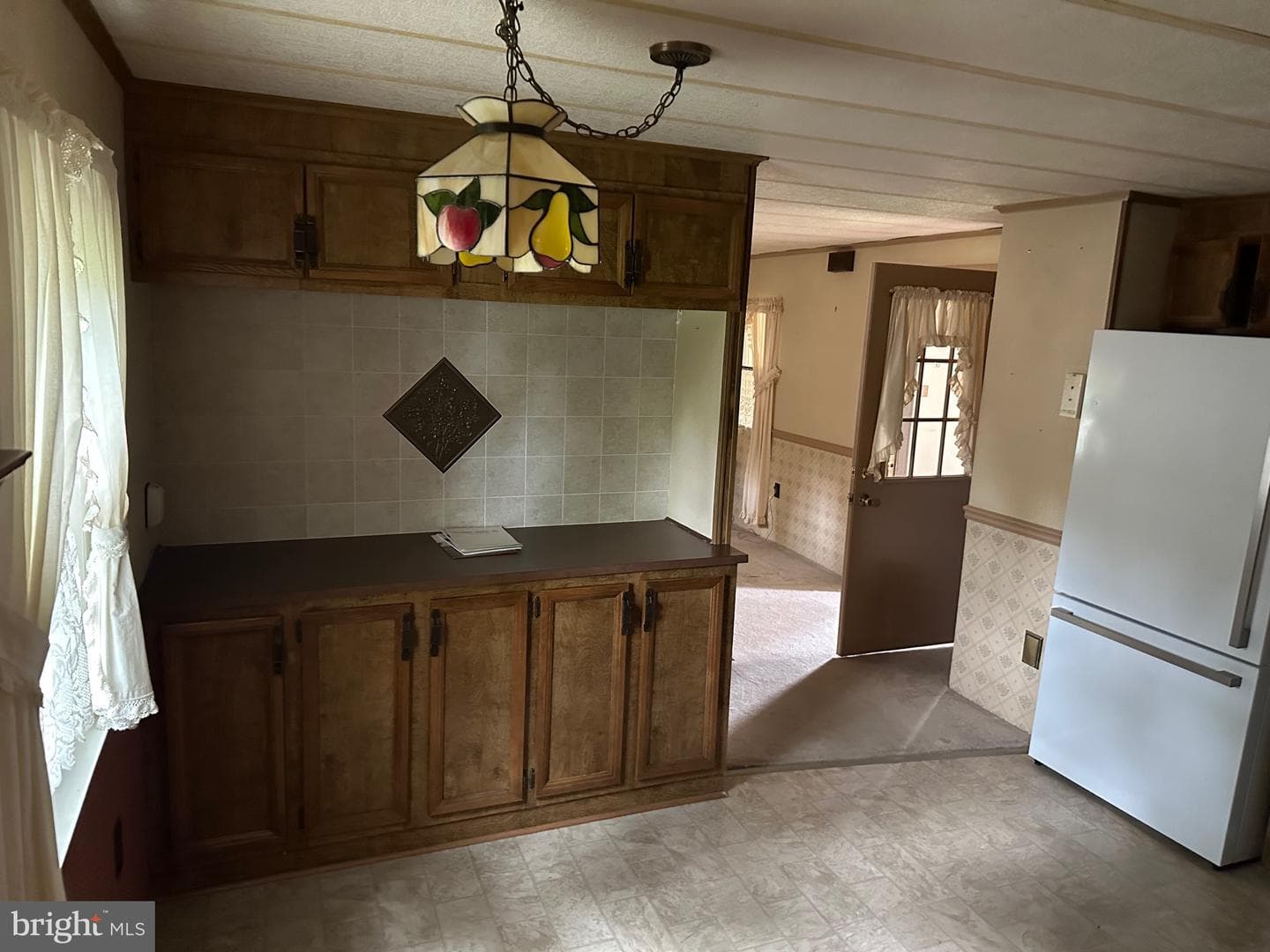 1027 Pine Circle photo 12