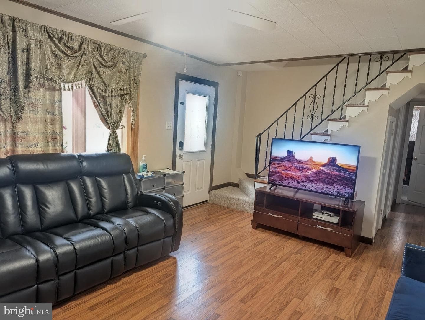 3724 Devonshire Place photo 7