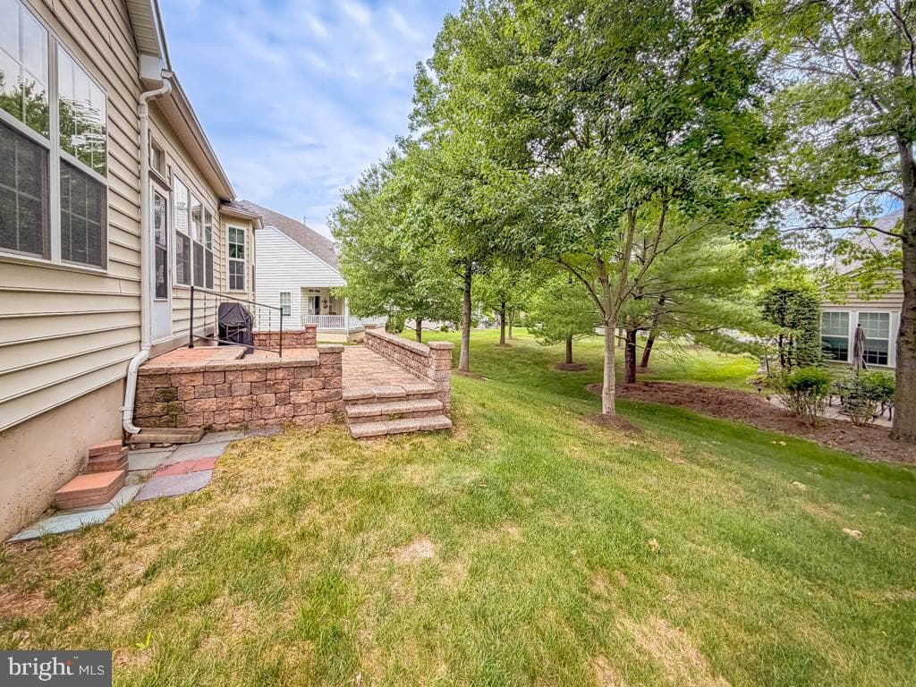 40 Betts Drive photo 41