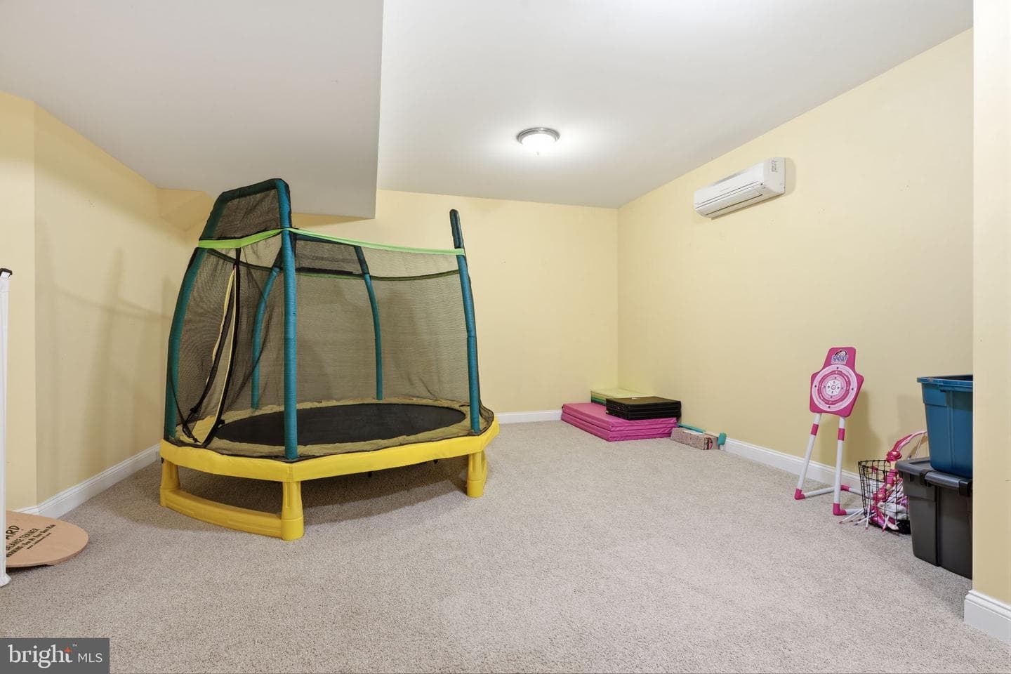 51 Wordsworth Drive photo 60