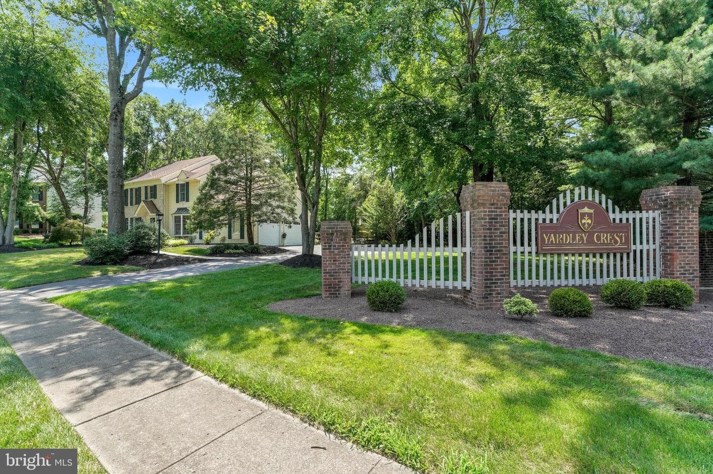 203 S Esther Lane, Yardley