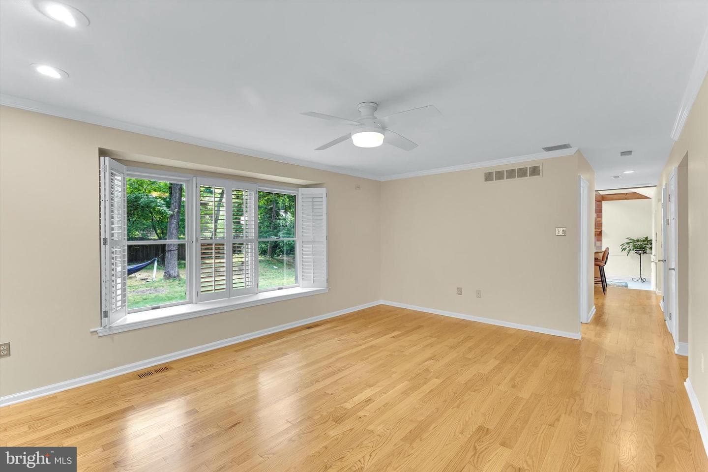 203 S Esther Lane photo 21