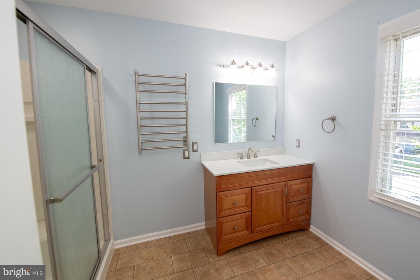 78 Bellwood photo 21