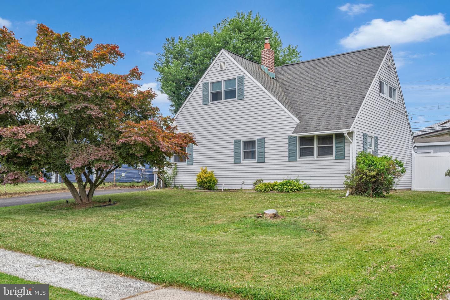 45 Red Cedar Drive, Levittown