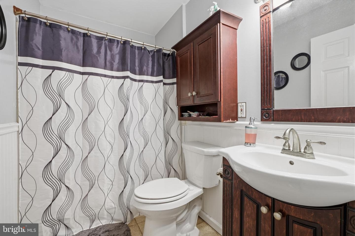 664 Walnut Avenue photo 14