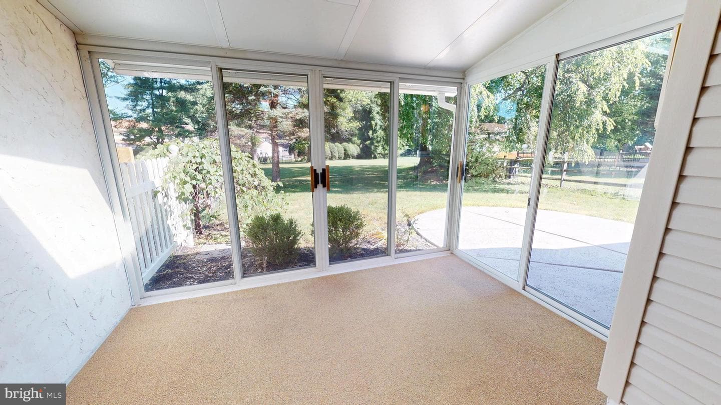 4040 Diane Way photo 24