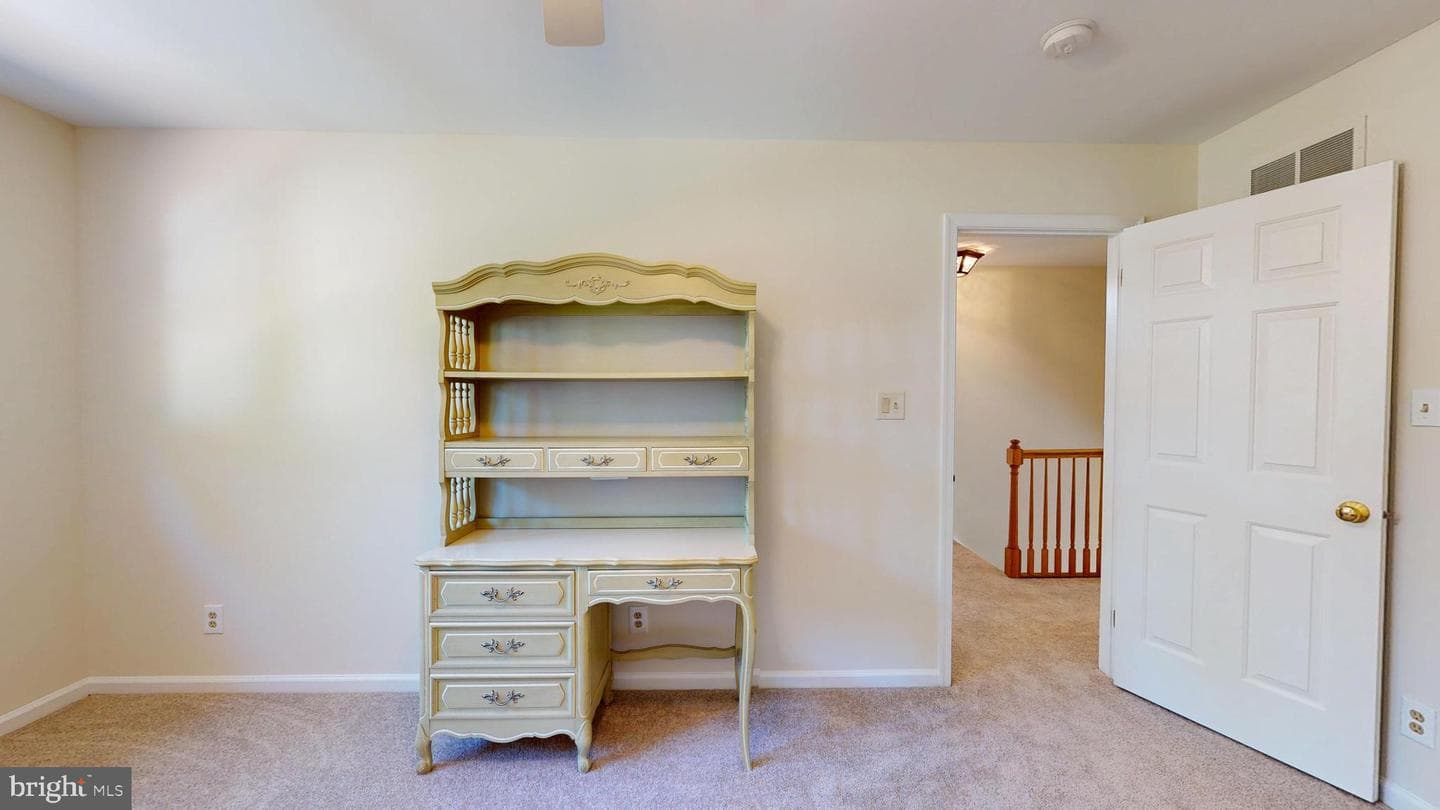 4040 Diane Way photo 38