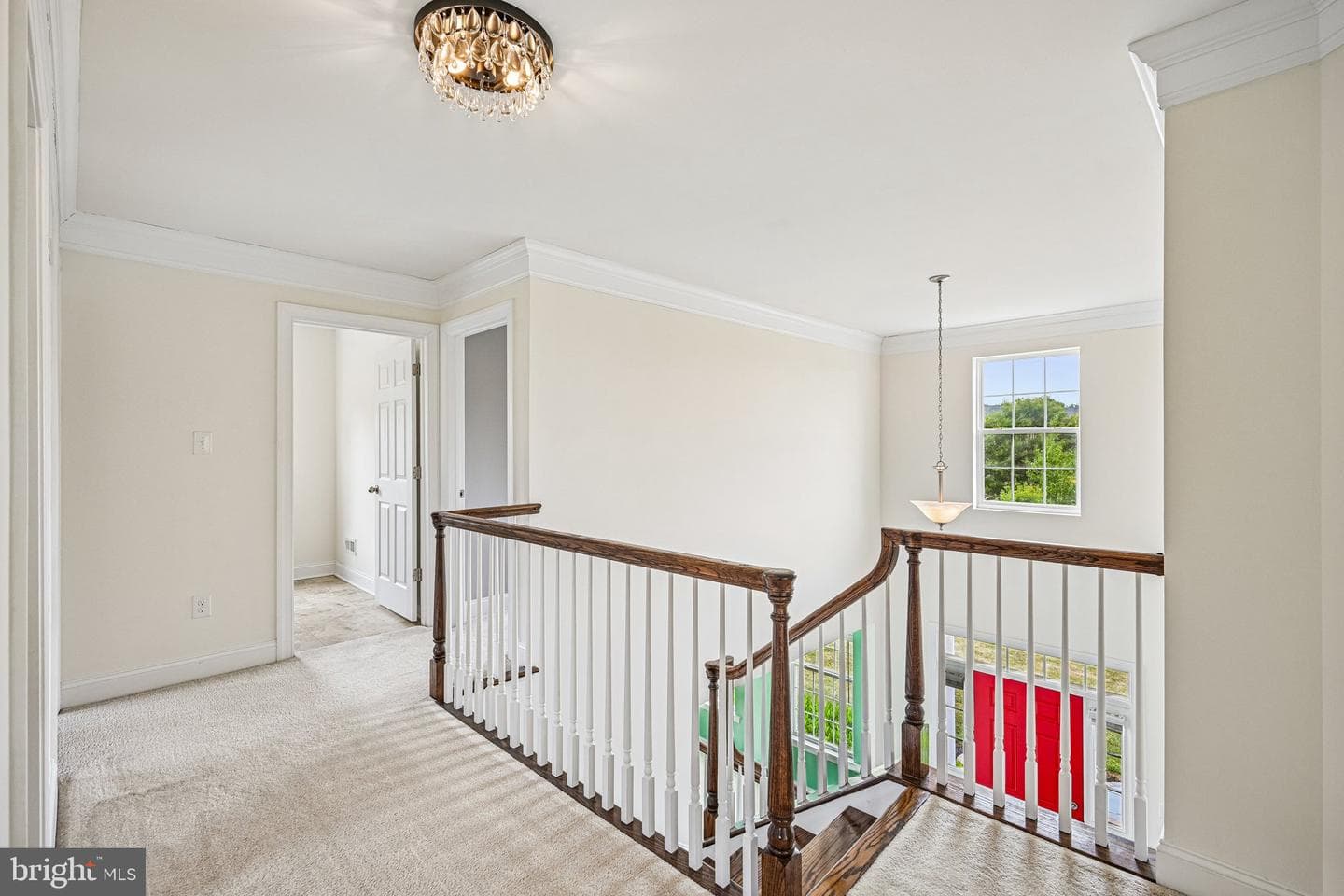 440 Elizabeth Way photo 39