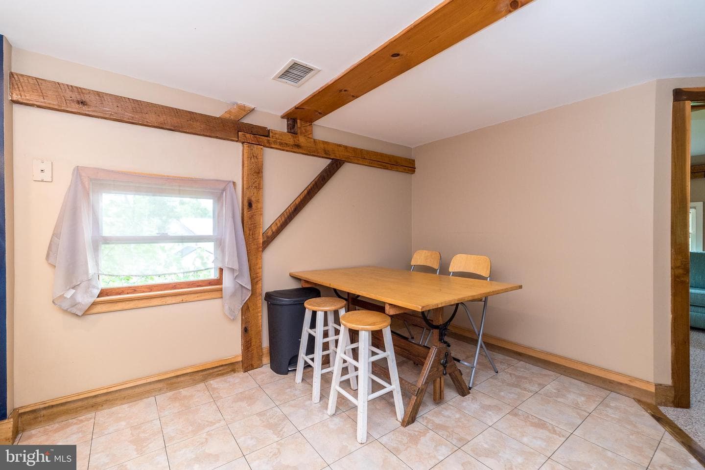 65 Mathews Avenue photo 68