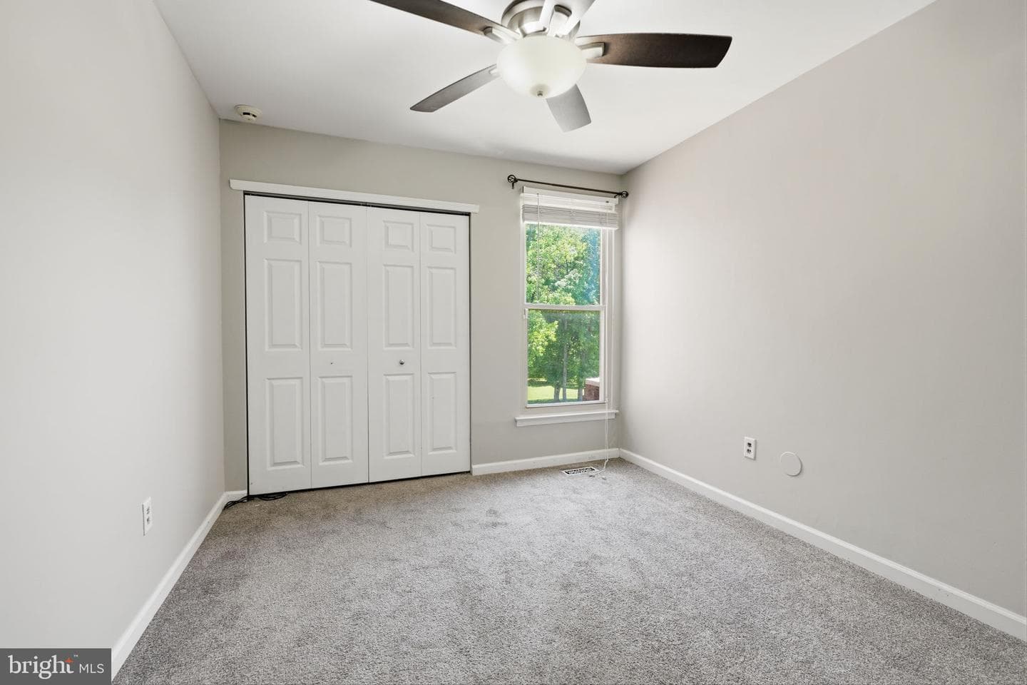 1720 Julie Court photo 20