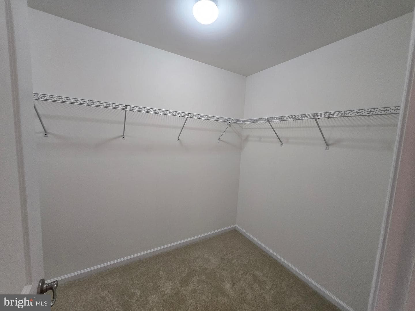 1340 Quakers Way photo 23