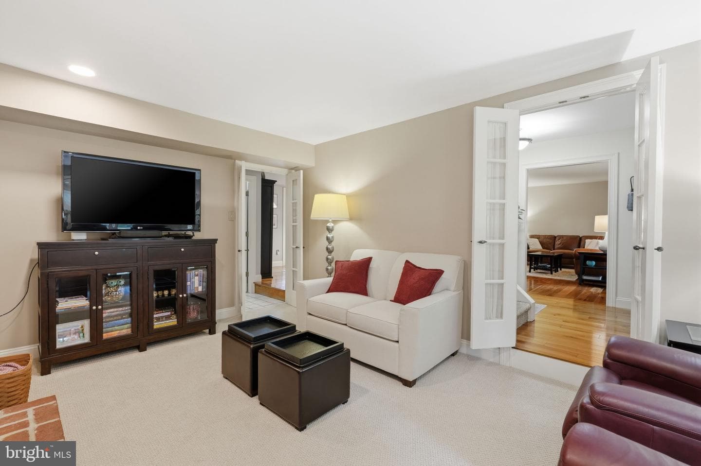 275 Aspen Road photo 19
