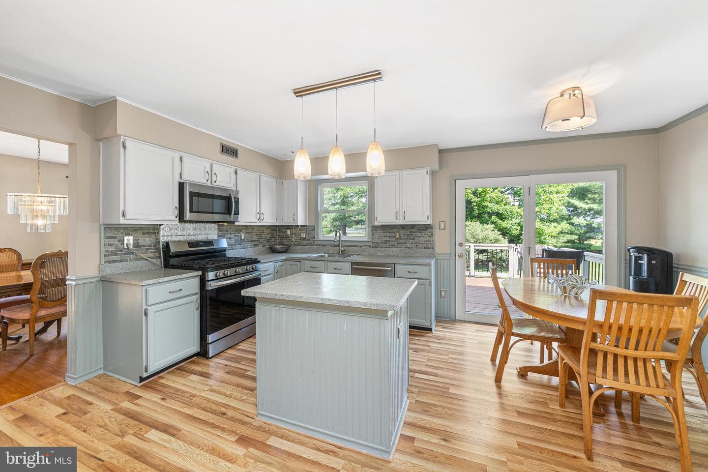5 Zinnia Drive photo 6