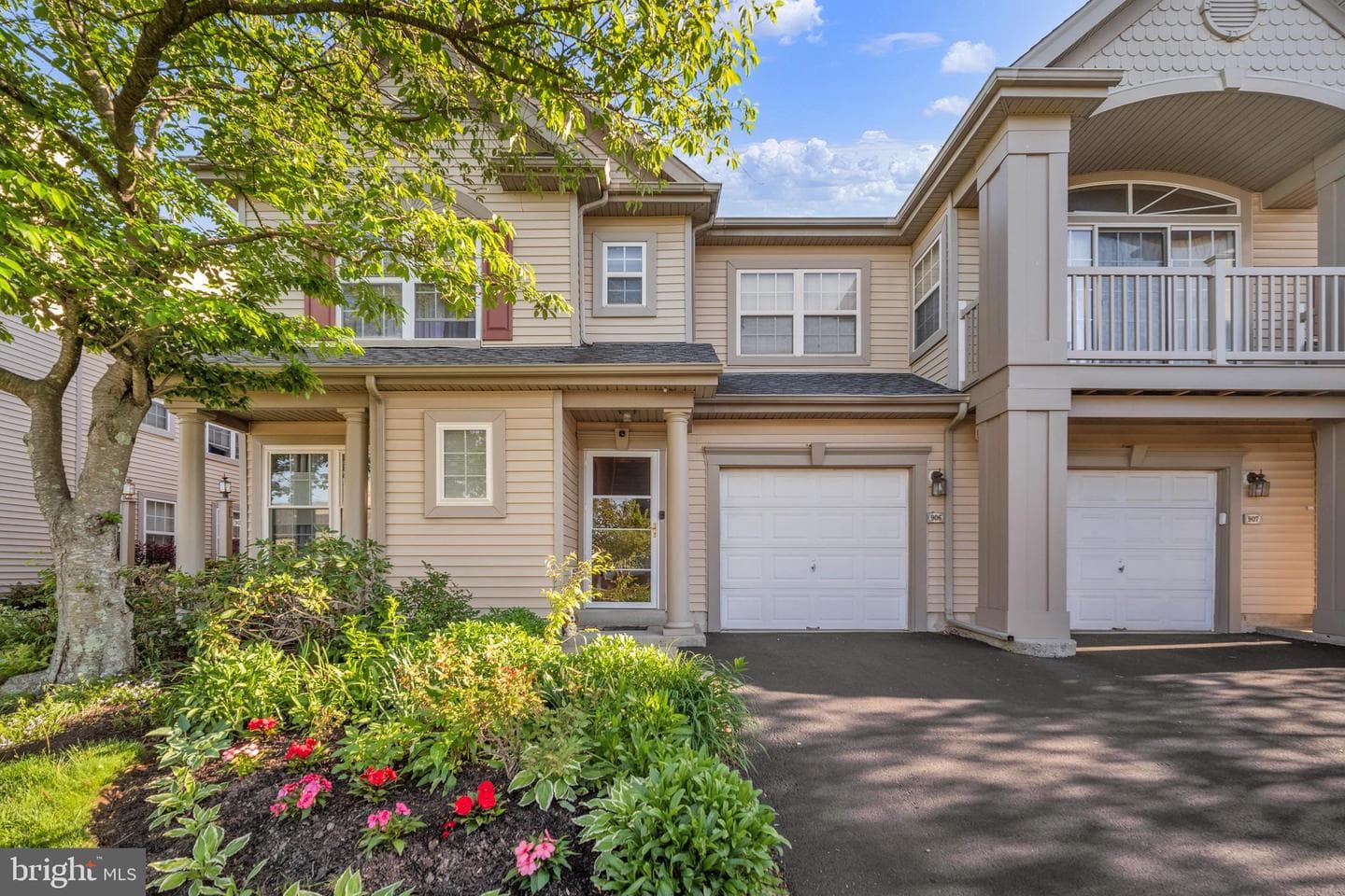 906 Julian Dr W #315, Warwick