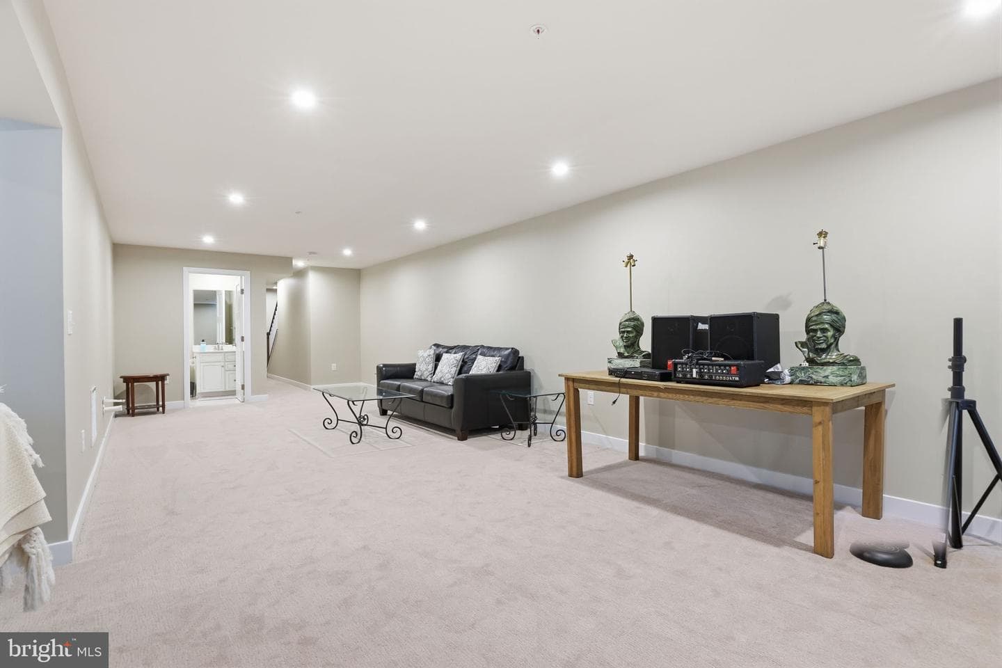30 Griffin Way photo 35