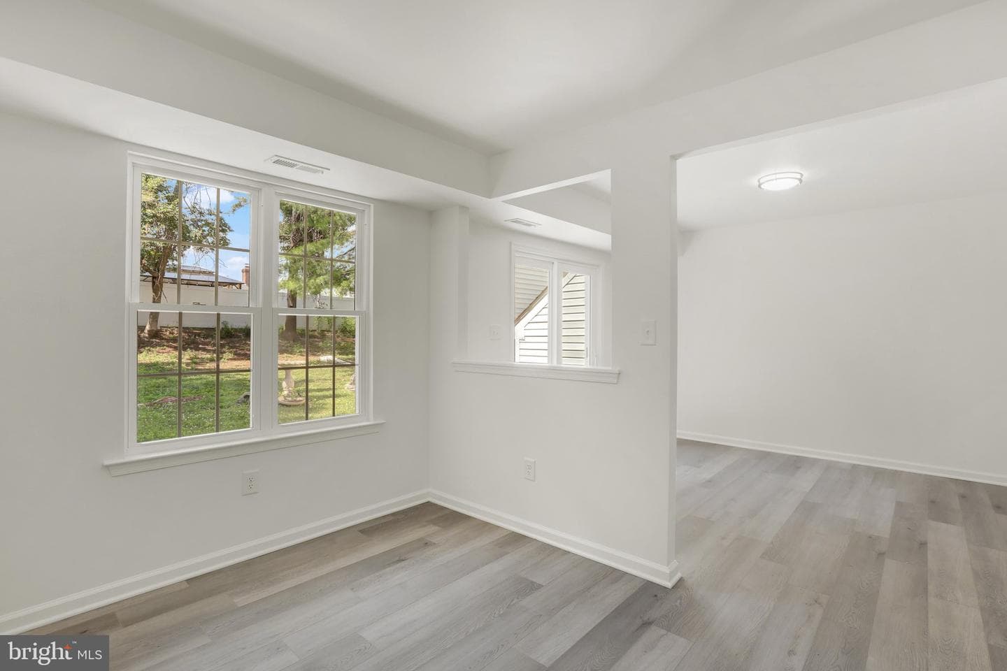 3032 Gilbert Drive photo 12