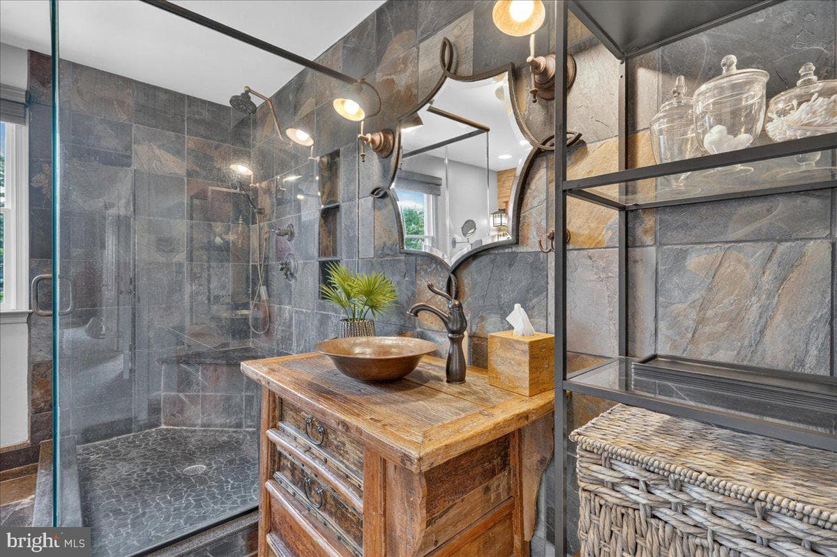 4205 Michener Road photo 35
