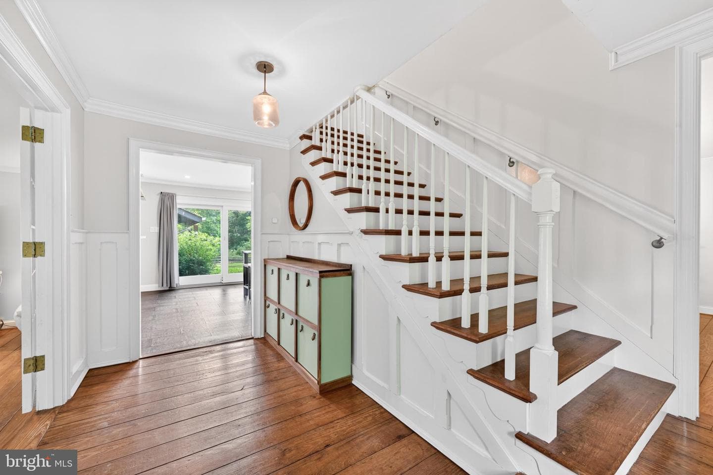 75 Mount Airy Road photo 2