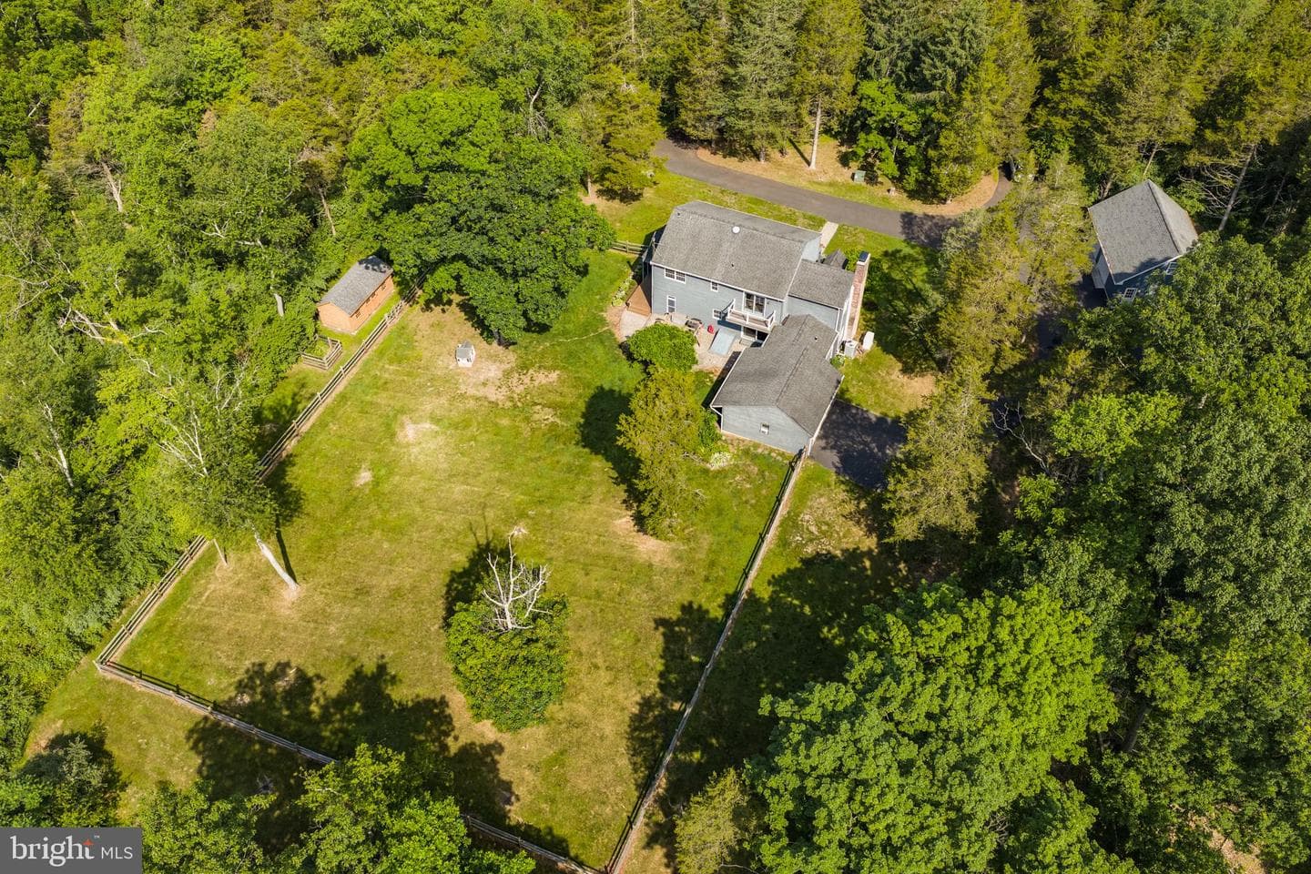75 Mount Airy Road photo 26