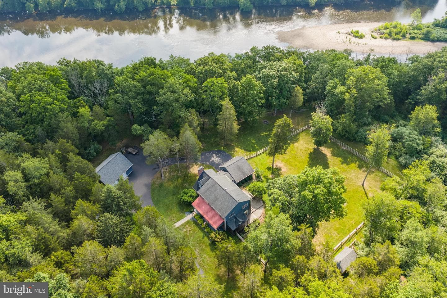 75 Mount Airy Road photo 27