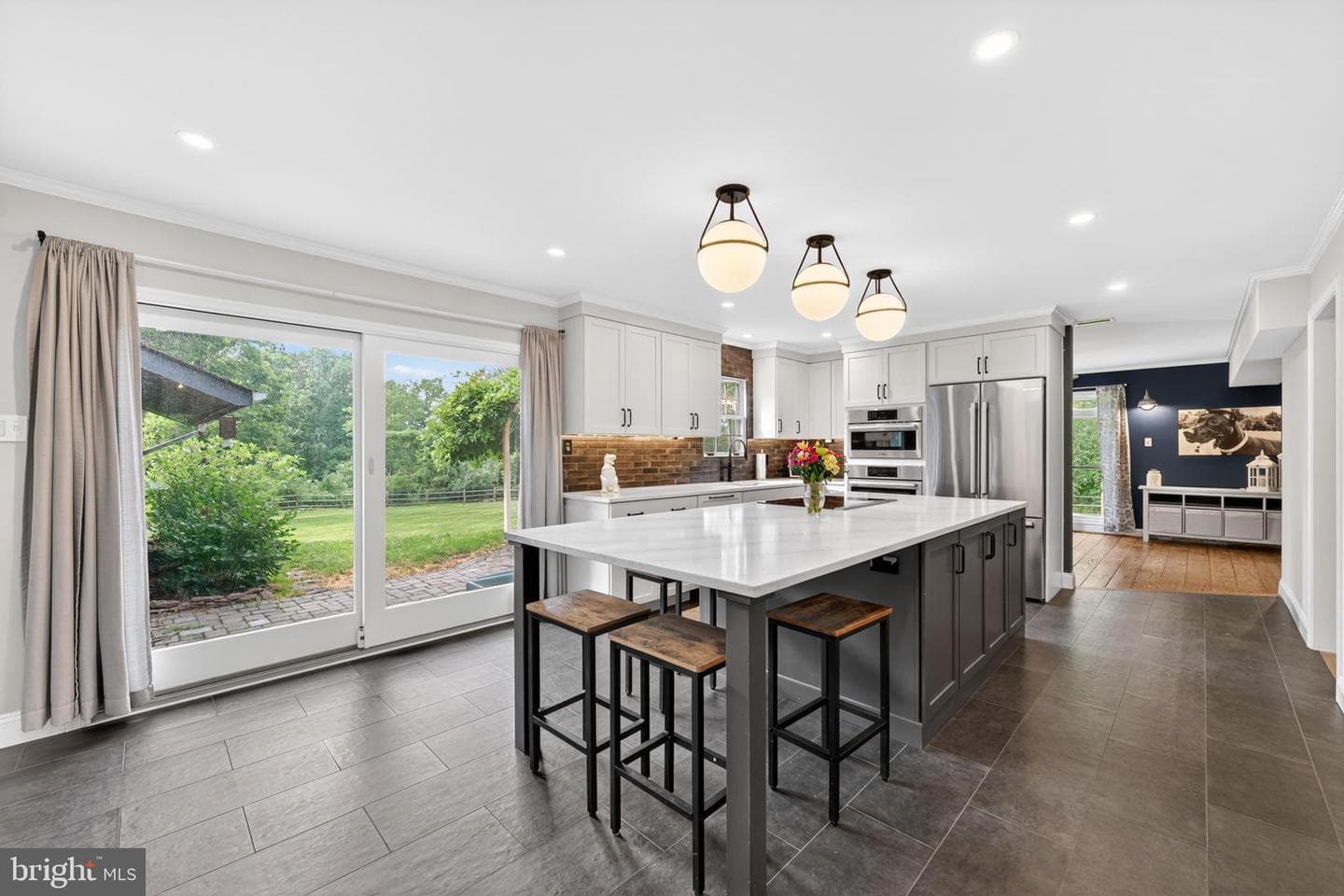 75 Mount Airy Road photo 5