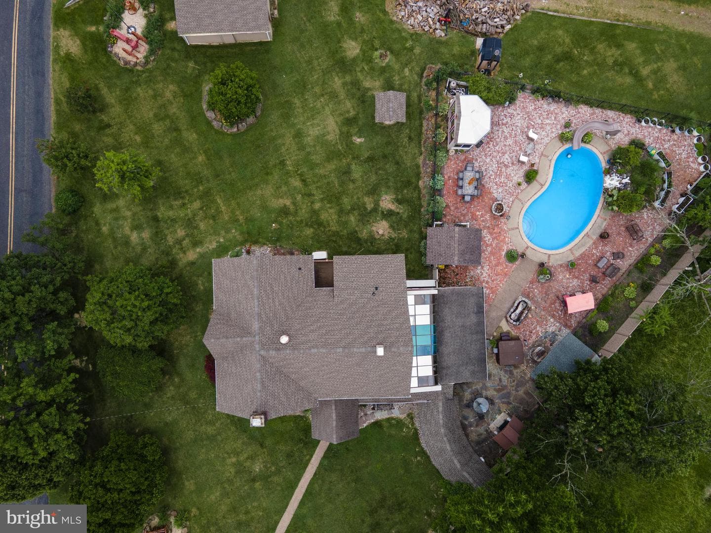 2485 Hieter Road photo 90