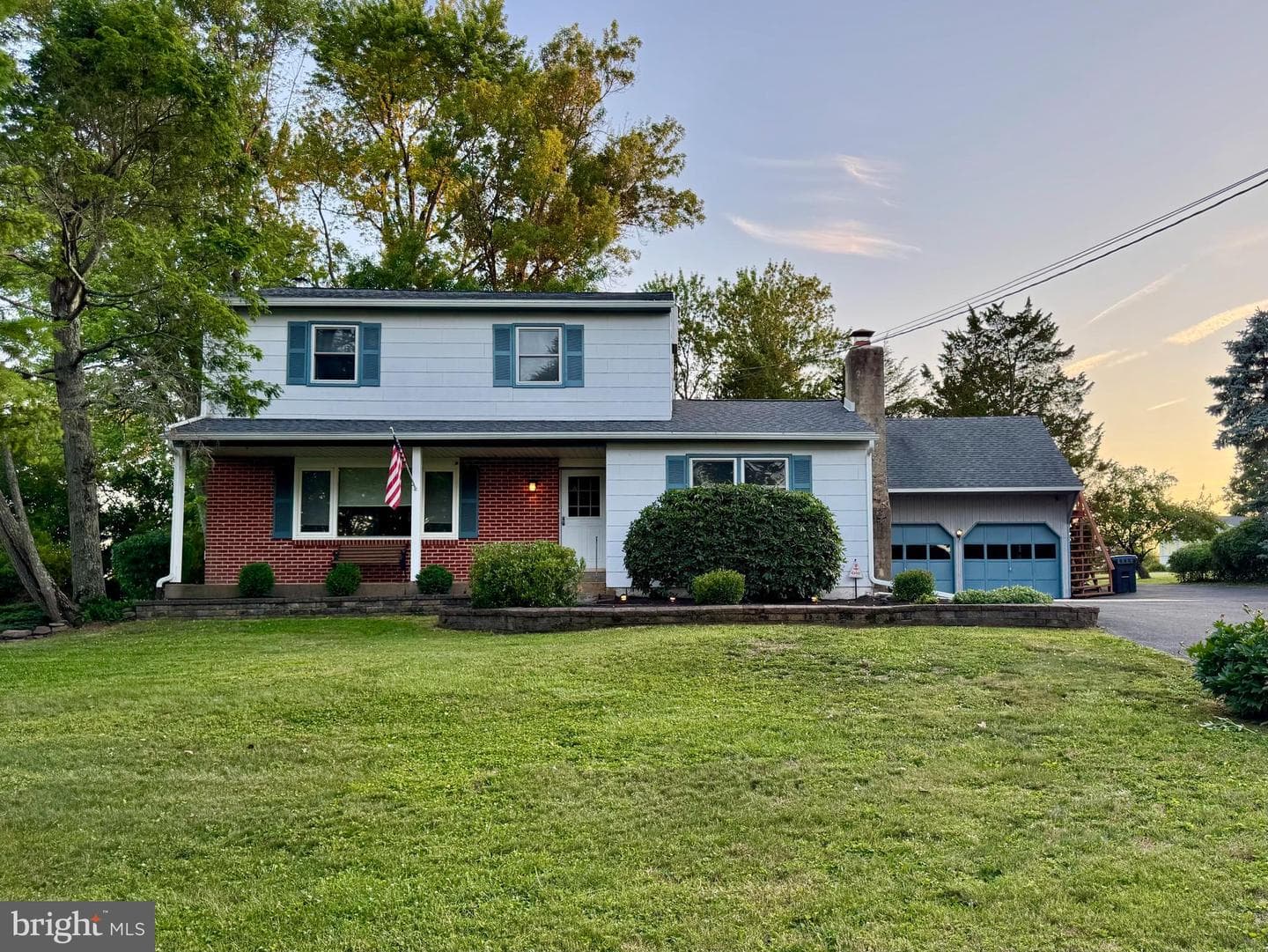 330 Hilltown Pike, Line Lexington