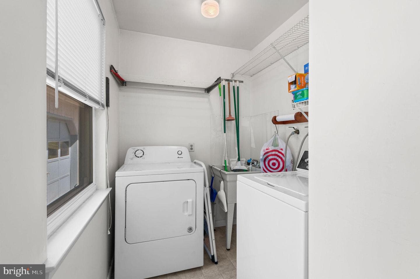 330 Hilltown Pike photo 17