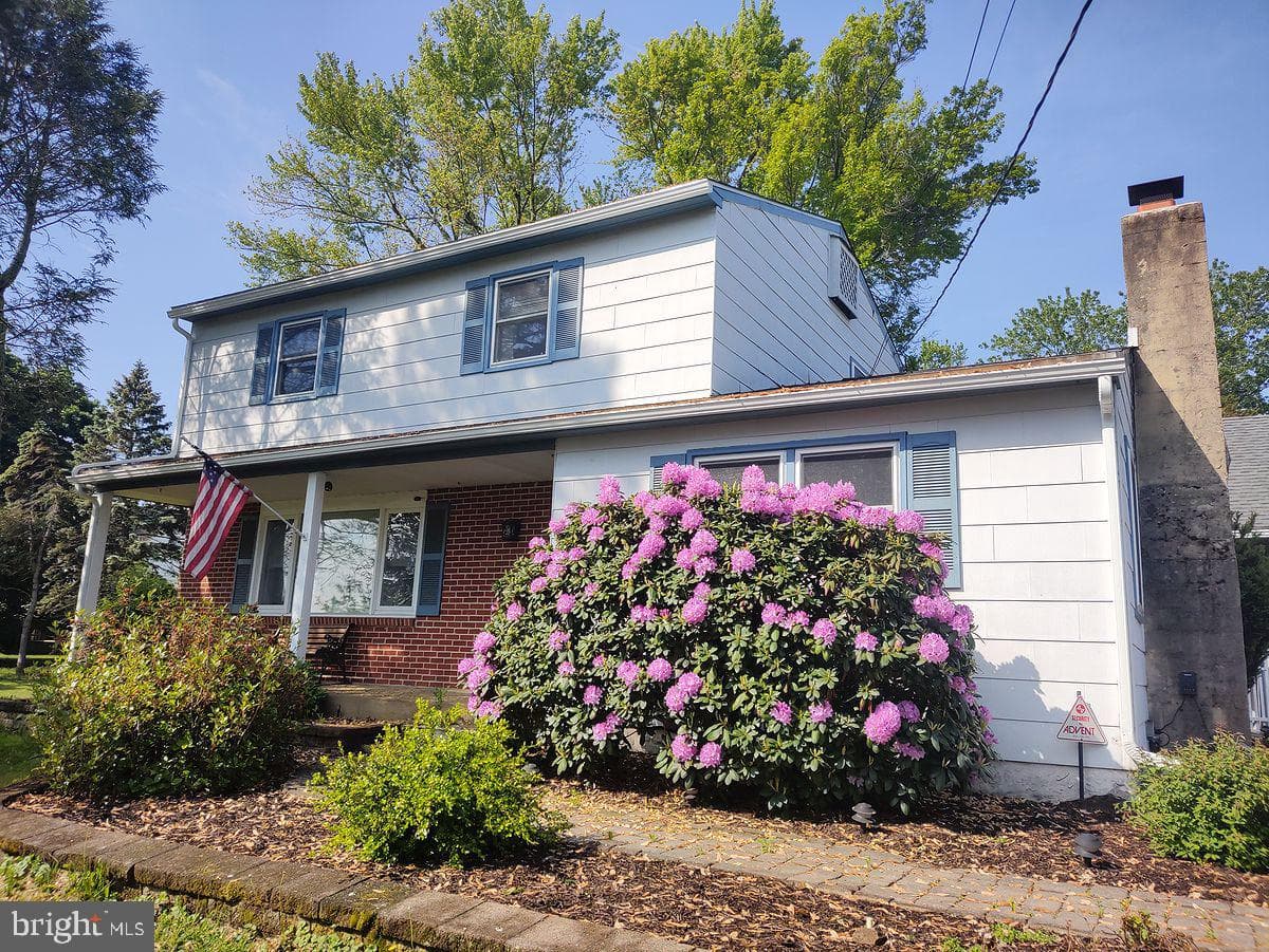 330 Hilltown Pike photo 29