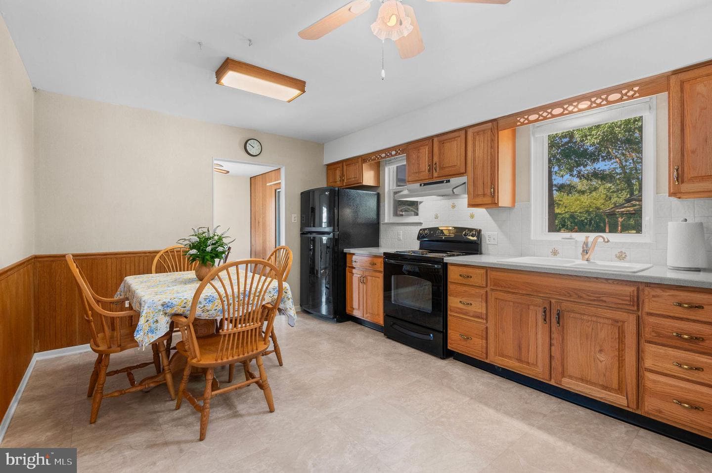 330 Hilltown Pike photo 5