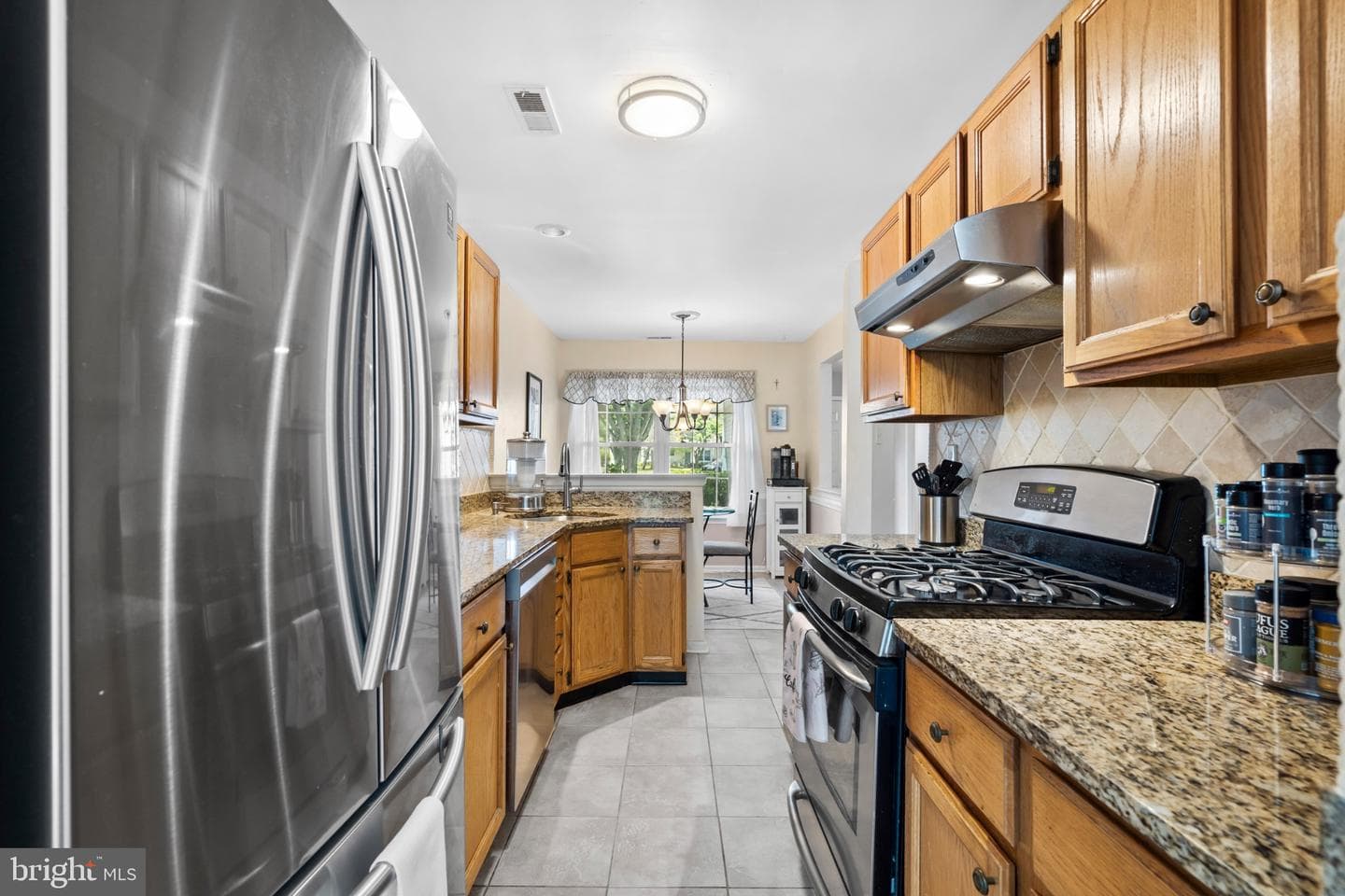 1805 Lynbrooke Drive photo 5