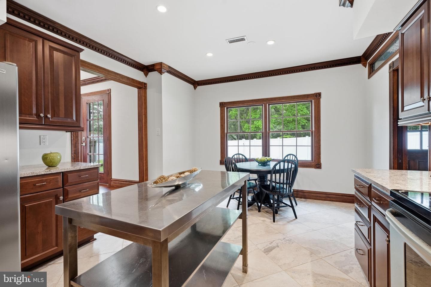 30 Balsam Court photo 9