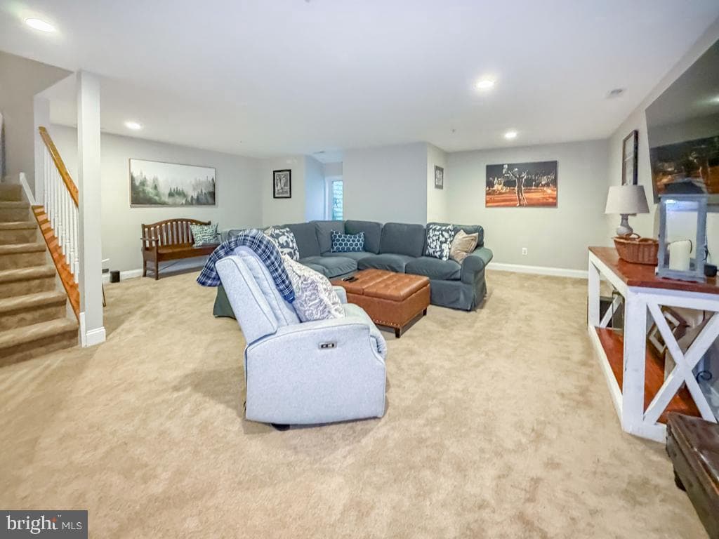 2410 Rosemont Terrace photo 26