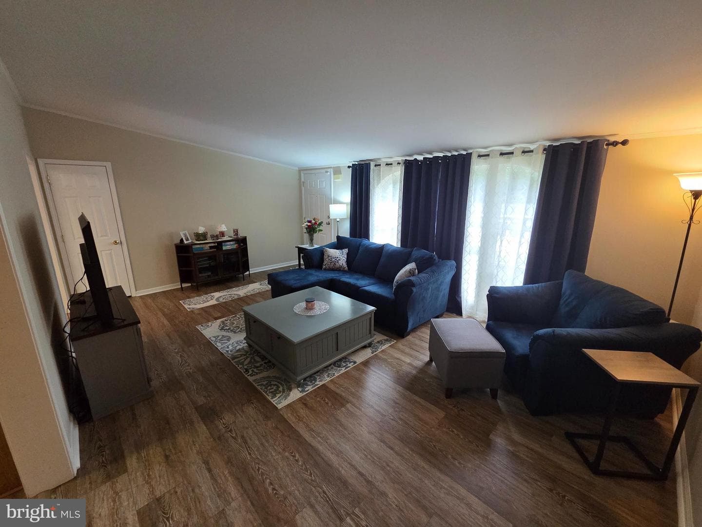 1 Shadywood Drive photo 6