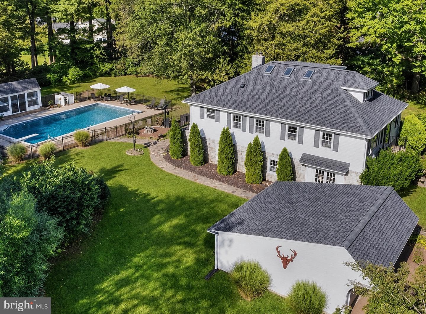 713 Ardsley Ct, Yardley