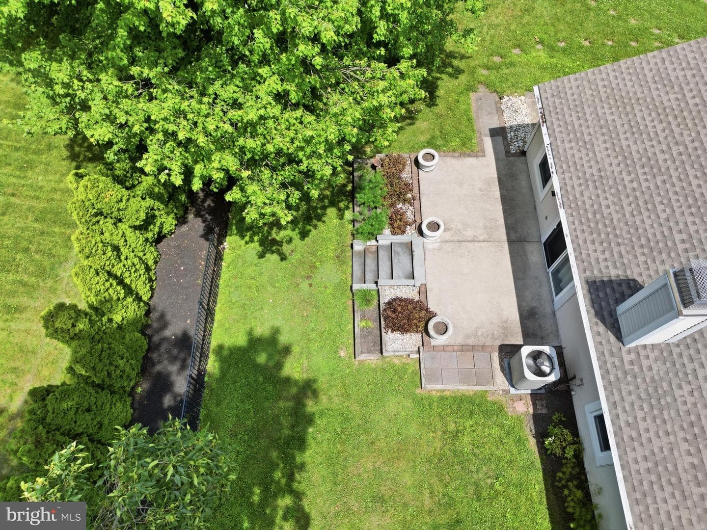 1382 Beechdrop Court photo 5