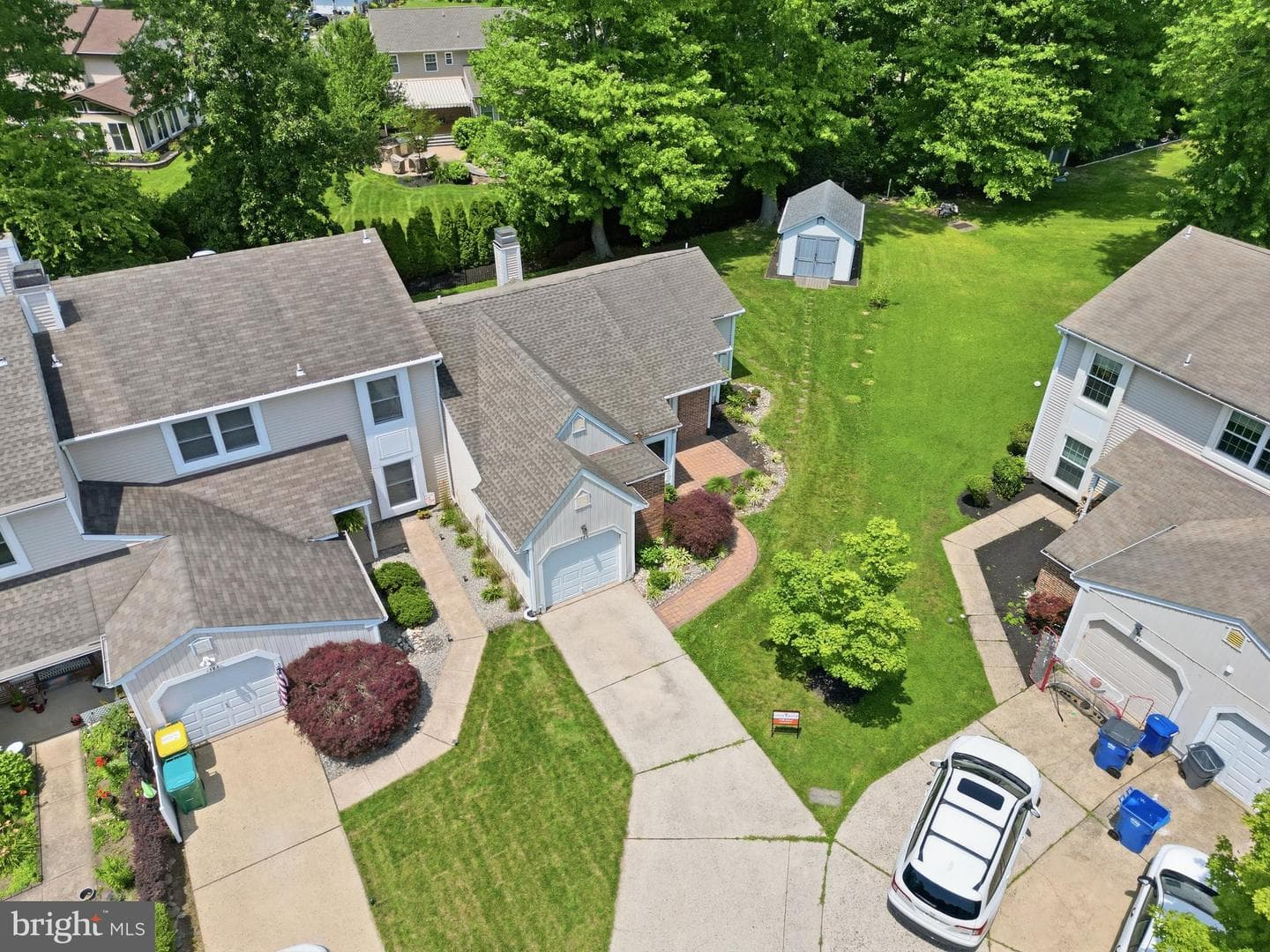 1382 Beechdrop Court photo 9