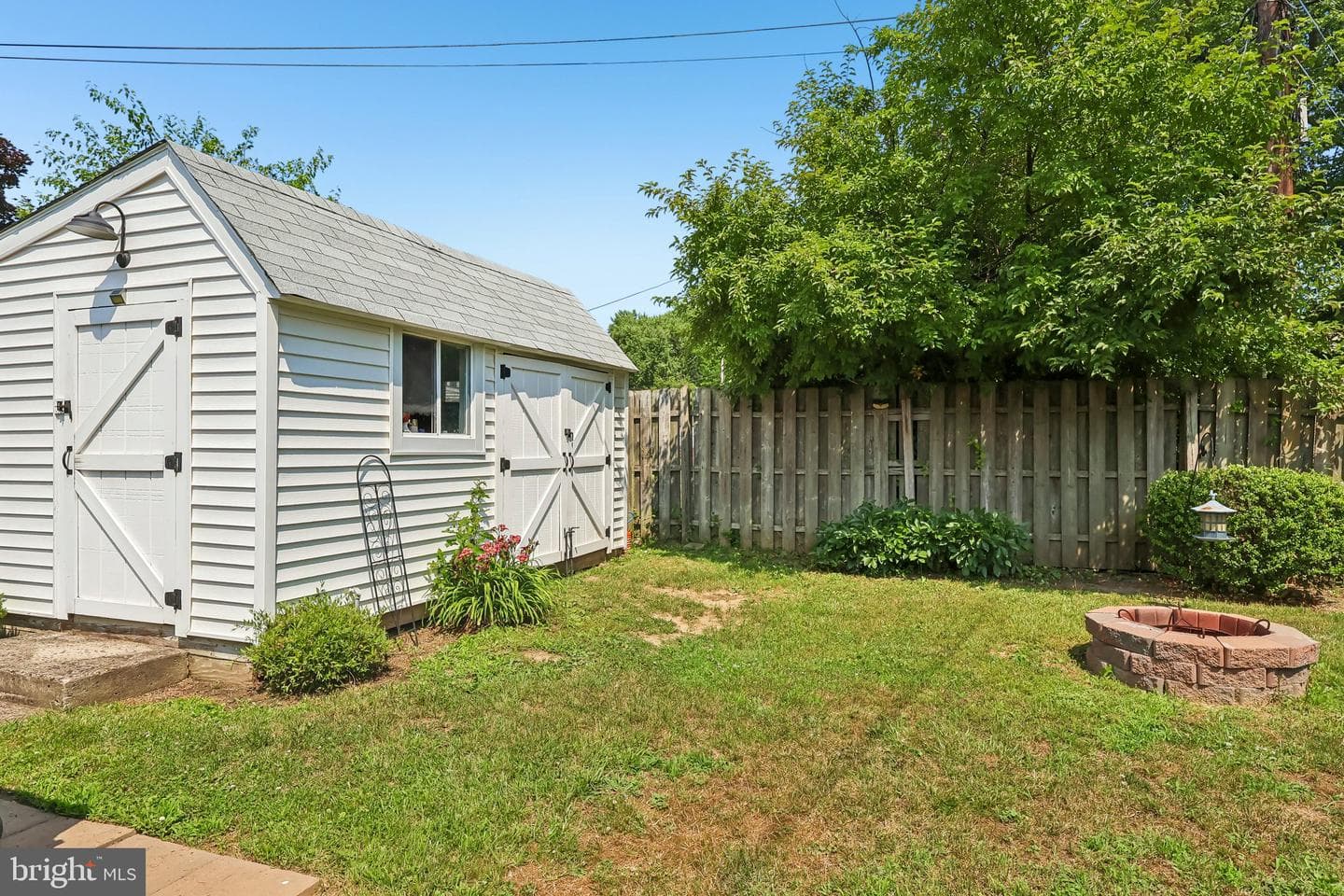 586 Doloro Drive photo 39