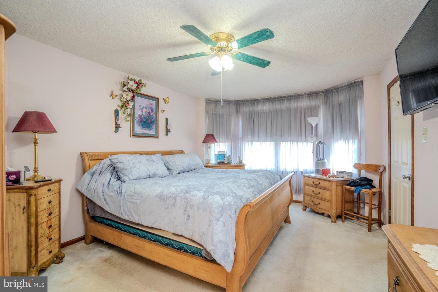 952 Duxbury Drive photo 39