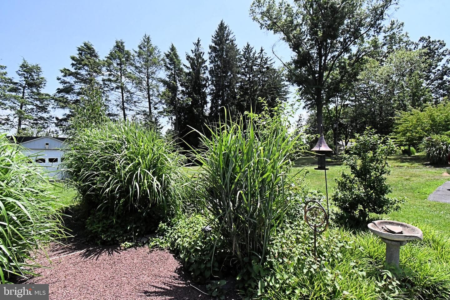 551 Walter Road photo 46