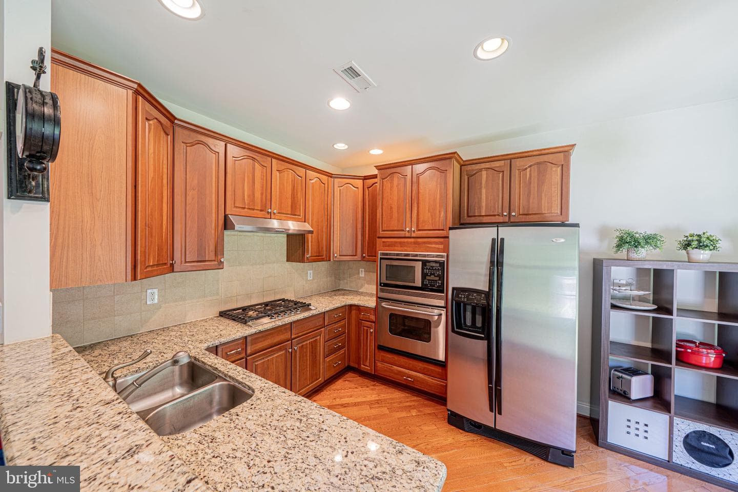 2392 S Whittmore photo 15