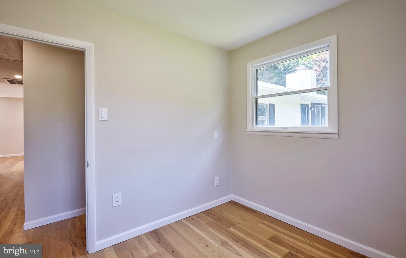 115 Winding Way photo 20